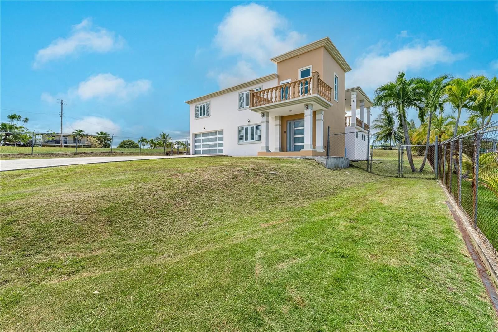 Lot # 2 SR 308 km 5.8 Int Barrio