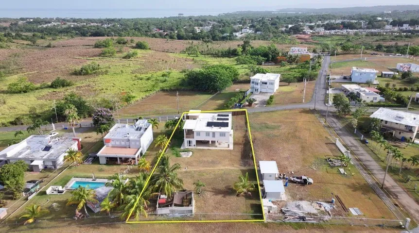 Lot # 2 SR 308 km 5.8 Int Barrio