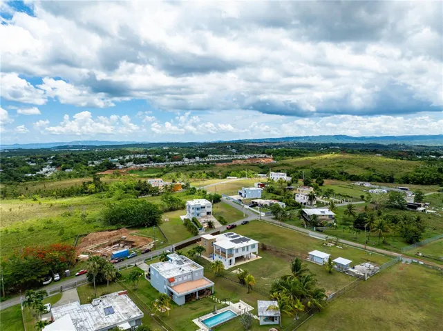 Lot # 2 SR 308 km 5.8 Int Barrio