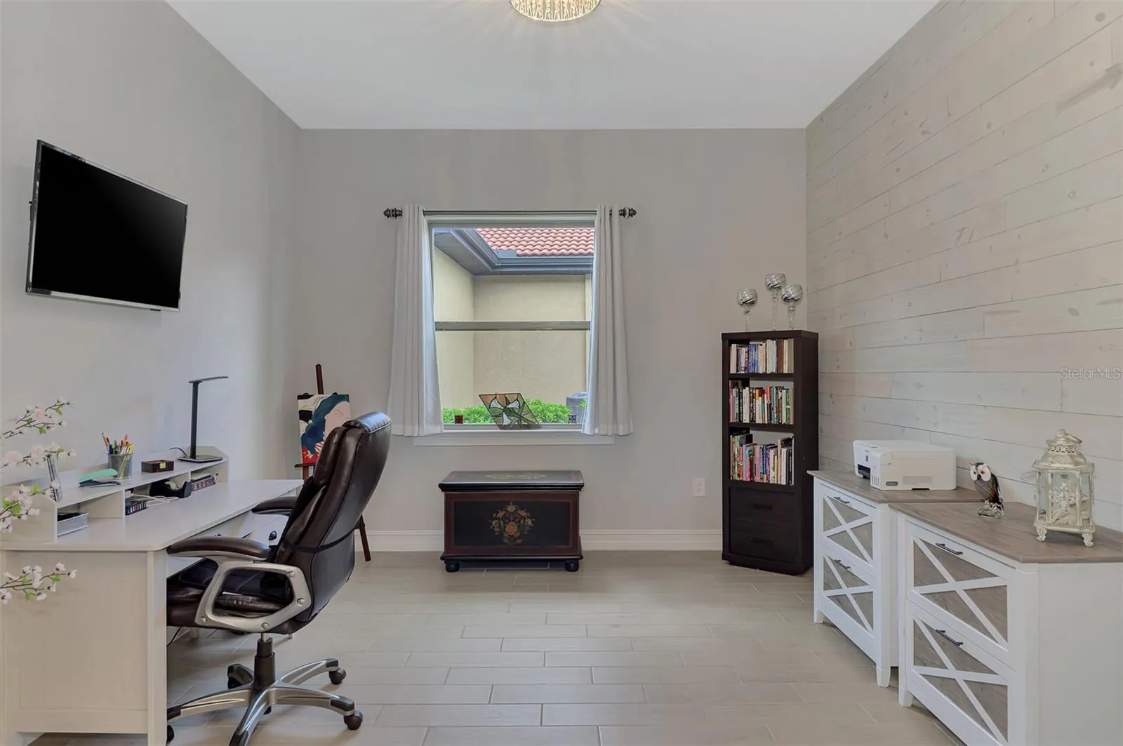 FLEX ROOM -