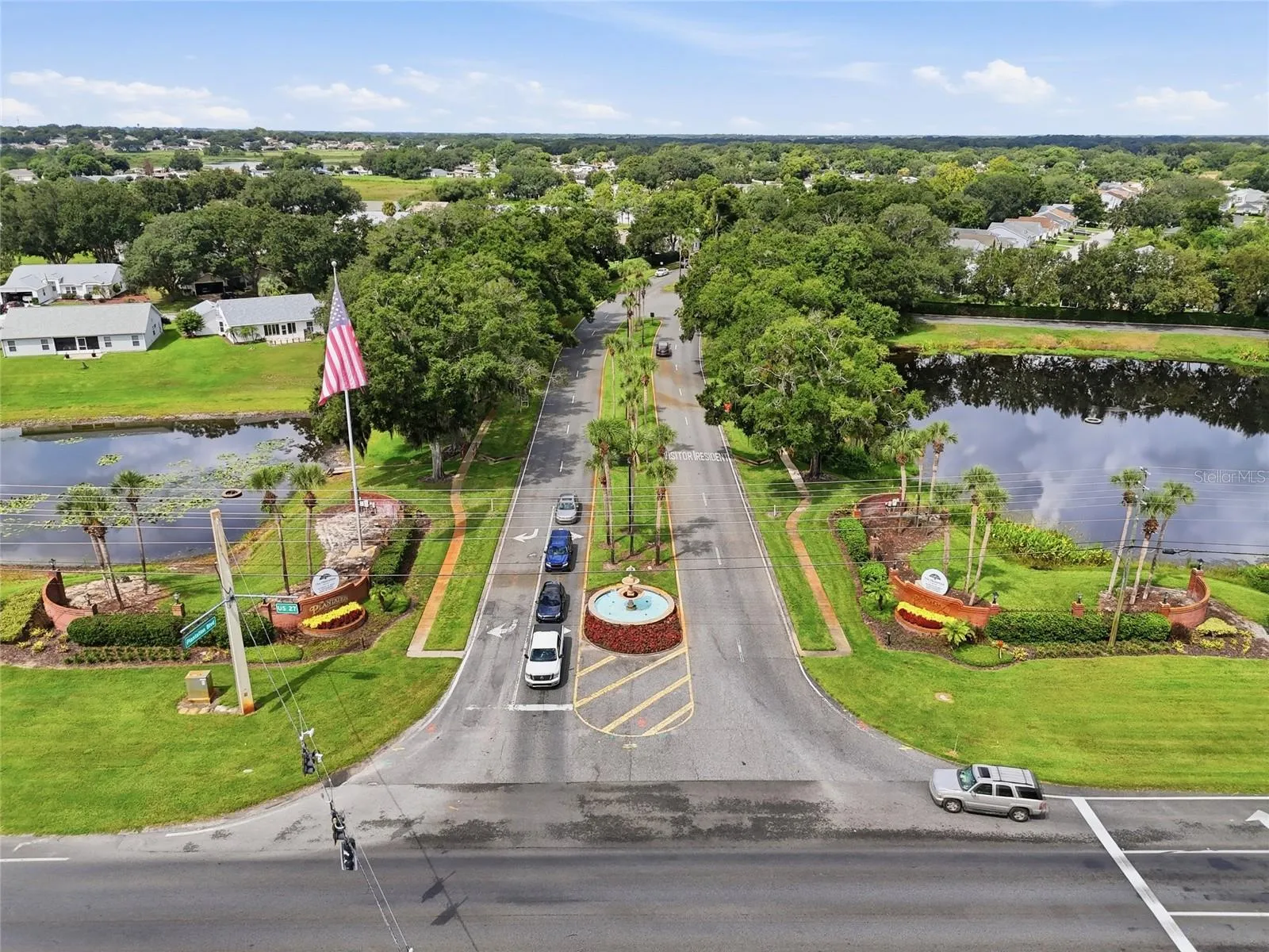 The Plantation at Leesburg Entrance