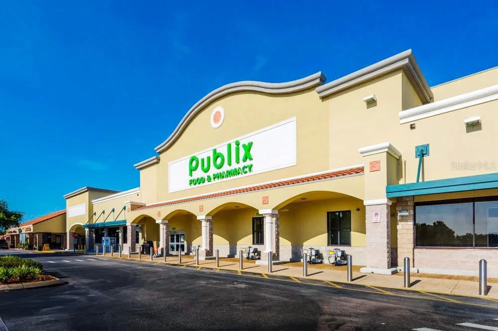 Publix Anchor