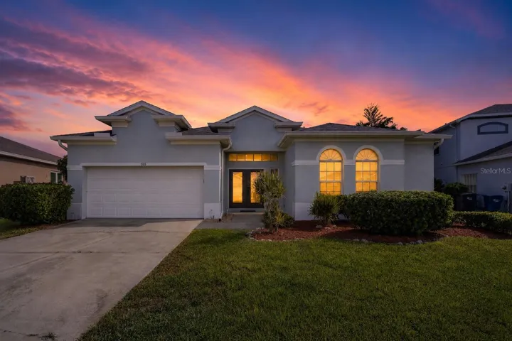 Welcome Home To 5115 51st Lane W