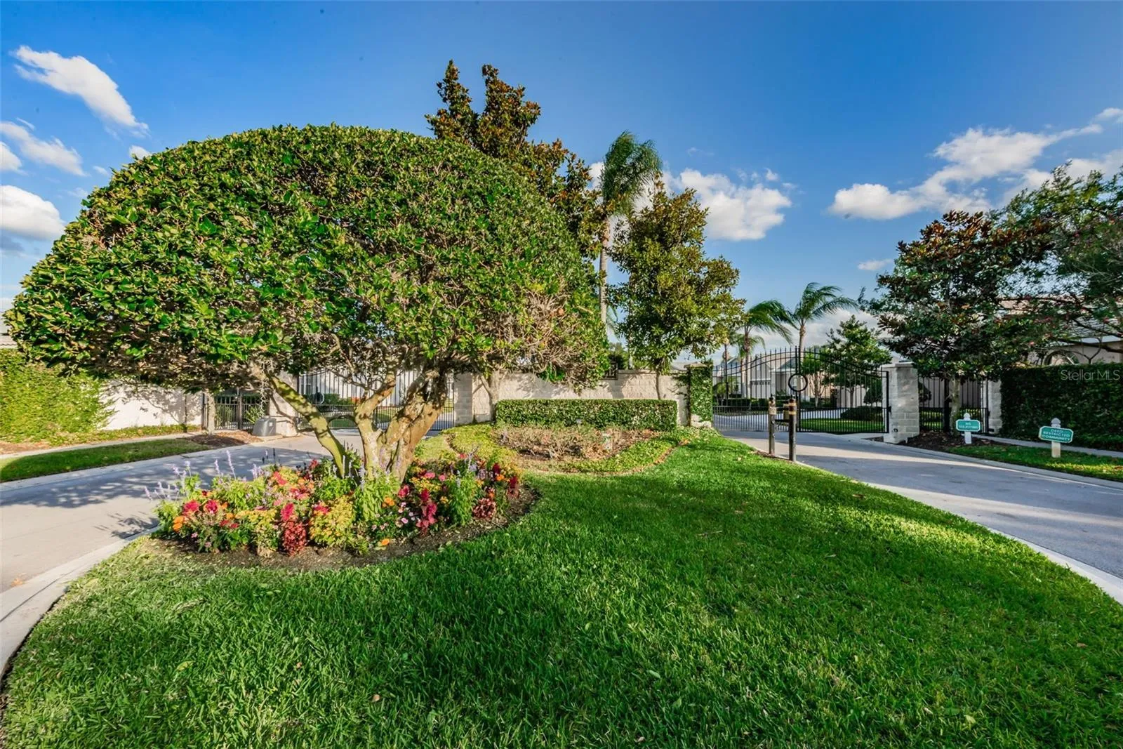 Beautifully maintained community
