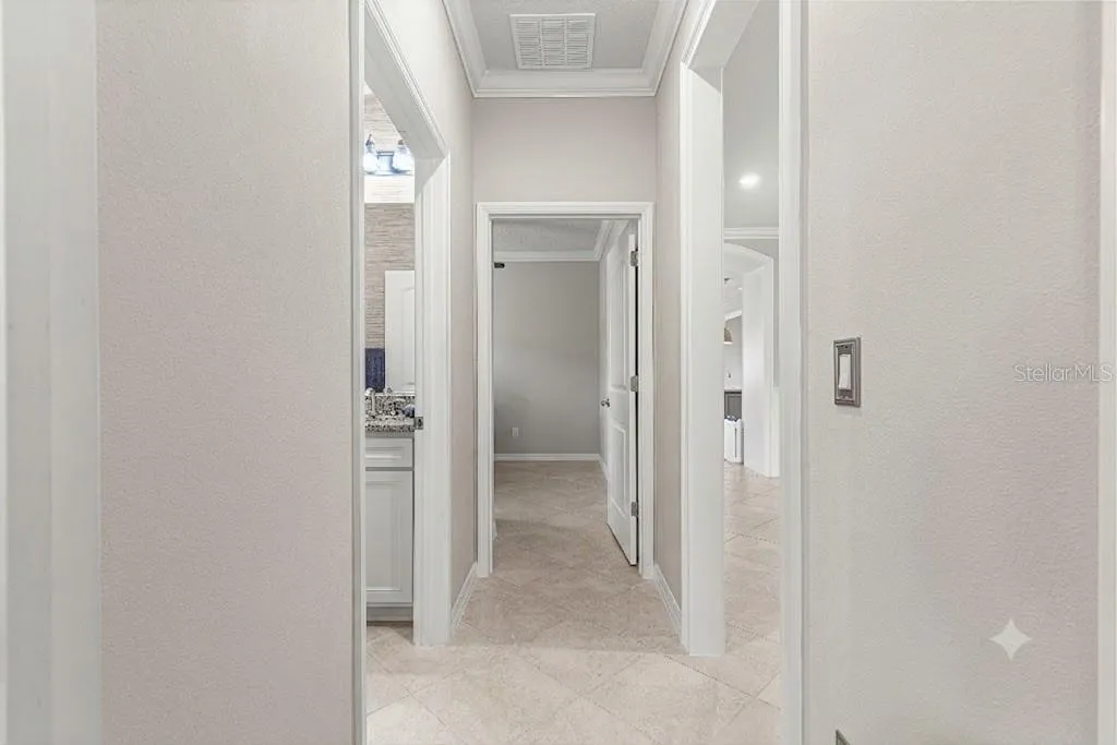 Hall between Bedrooms 2 and 3
