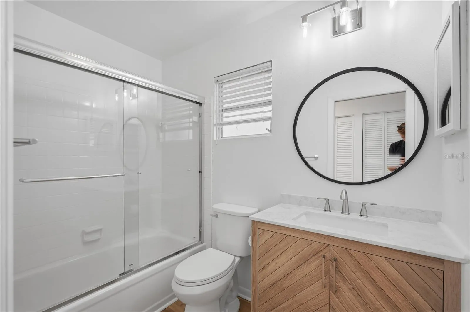 MAIN BATH