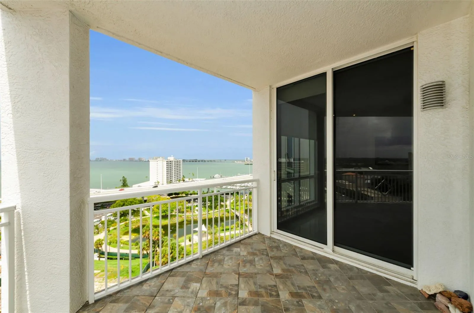 Hurricane window sand doors for sound proof