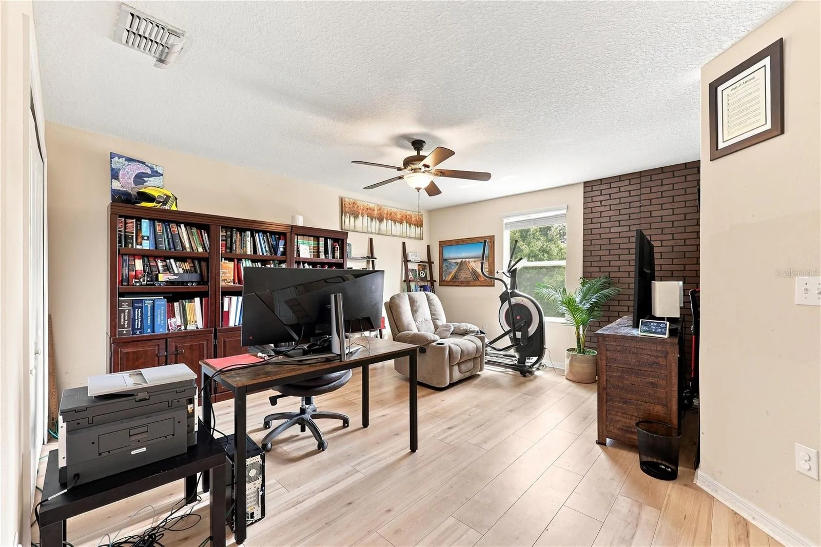 An Office or Bedroom