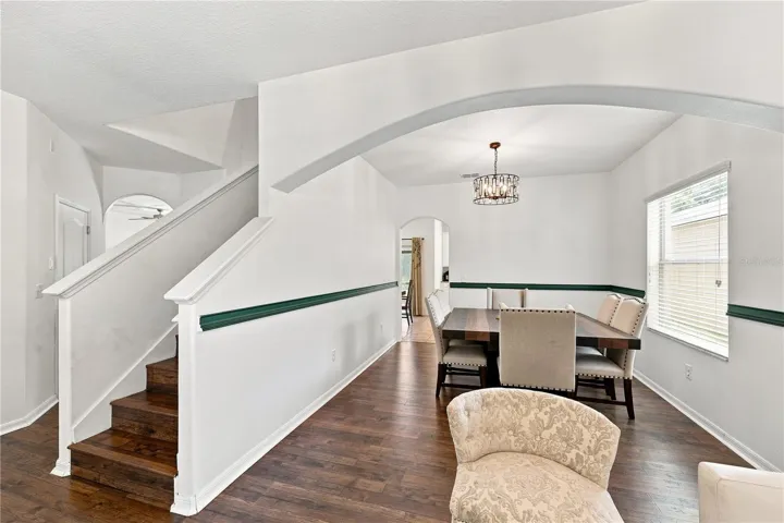 Fantastic architected curves providing ceiling dimension