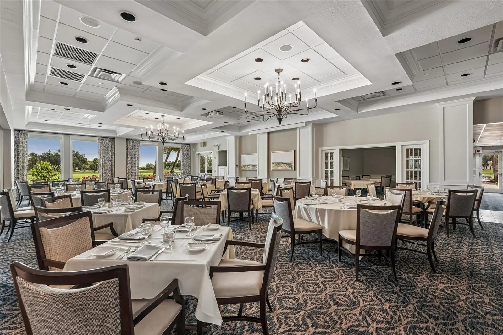 Formal Dining