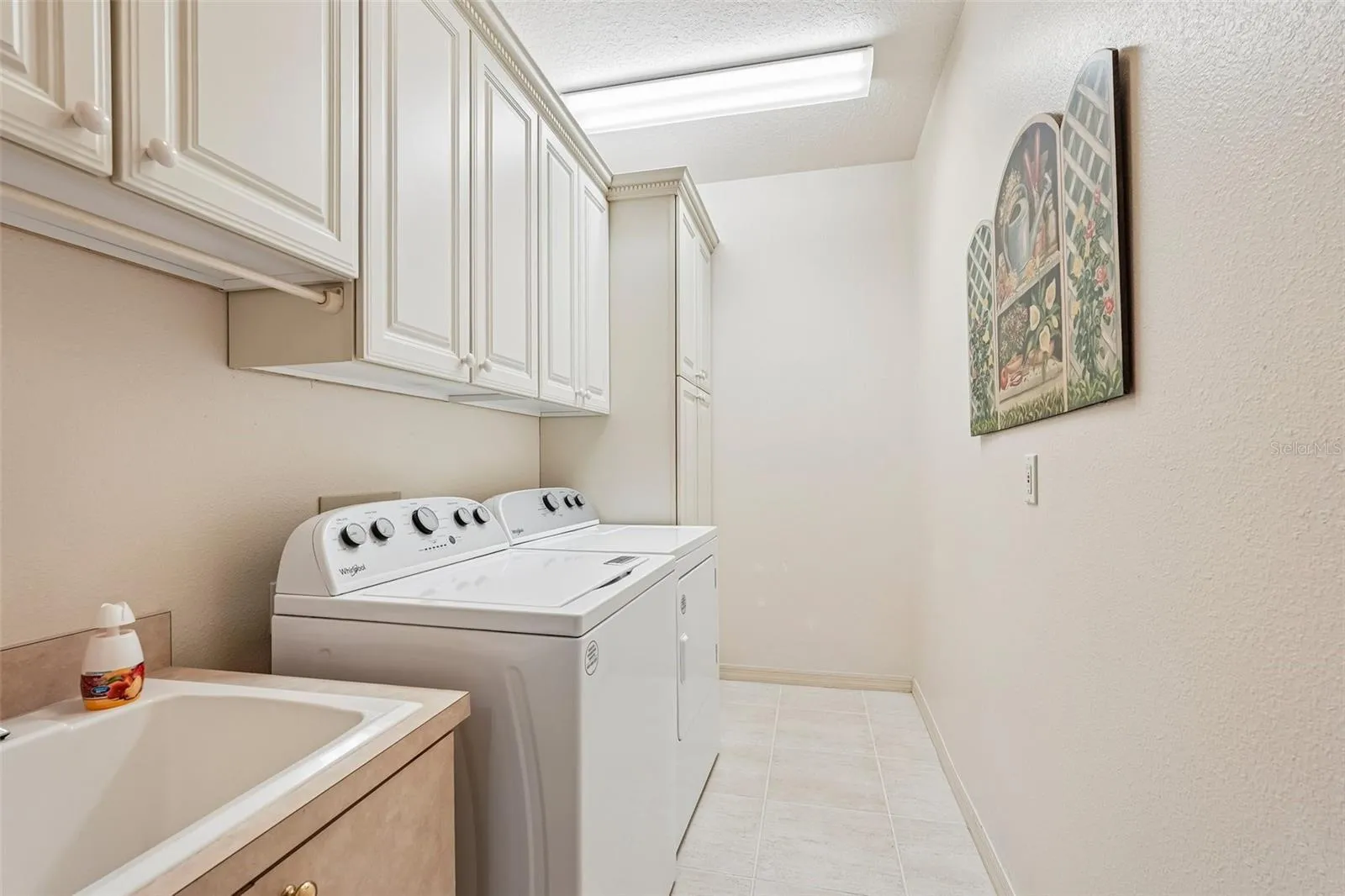Large Laundry Room