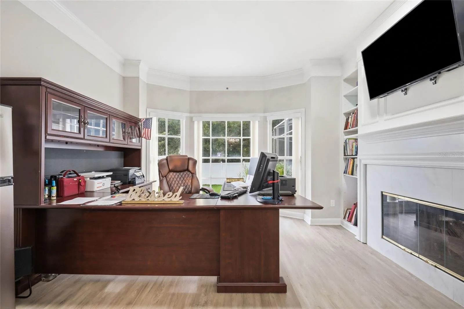 OFFICE
