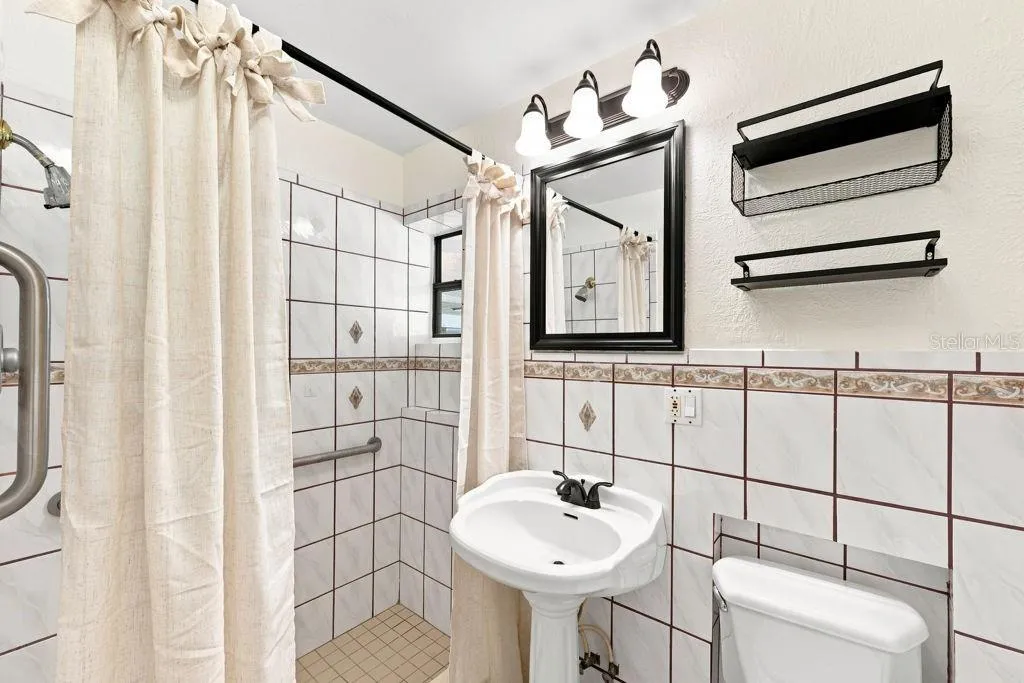Bathroom #2