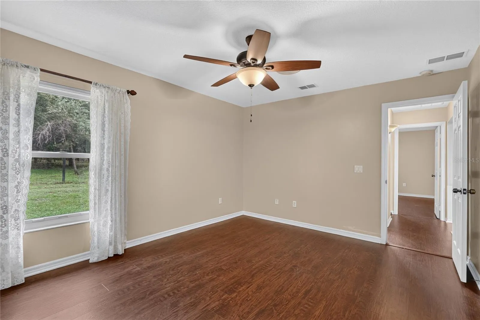 Bedroom 3 - 2