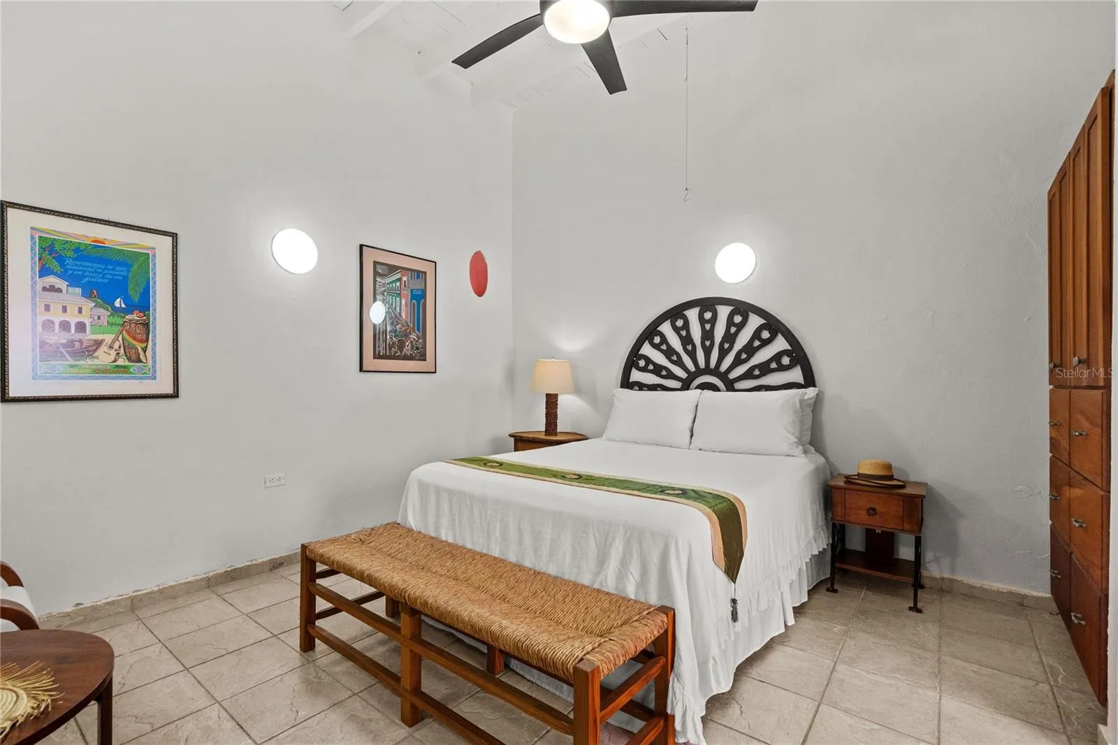 San Ildefonso A2 - Second Bedroom