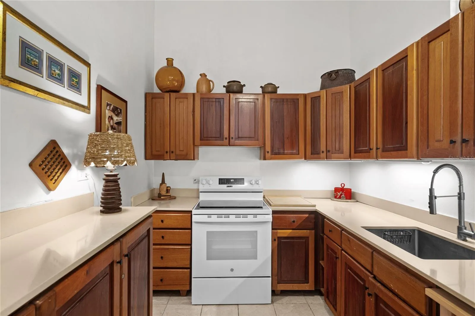 San Ildefonso A2 - Kitchen