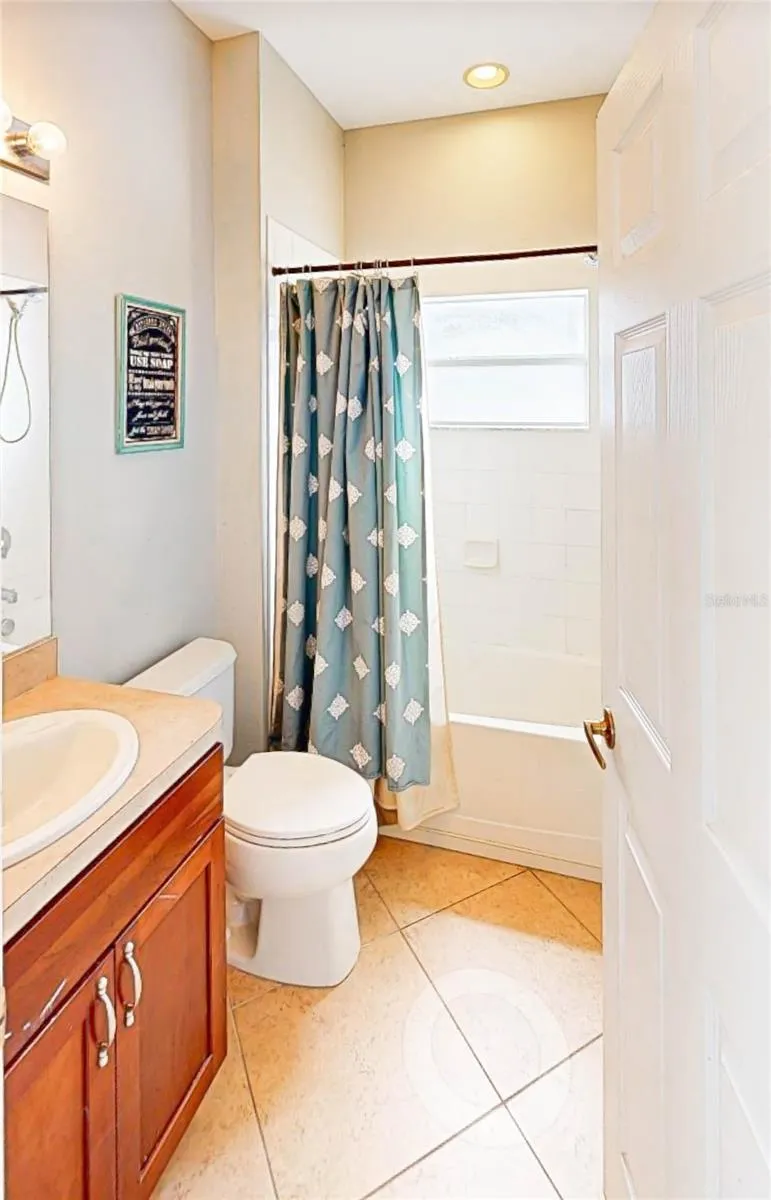 Bathroom First Floor
