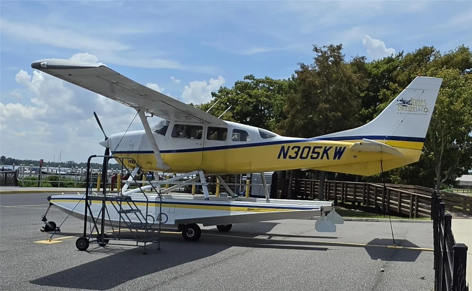 Sea Plane in Nearby Tavares