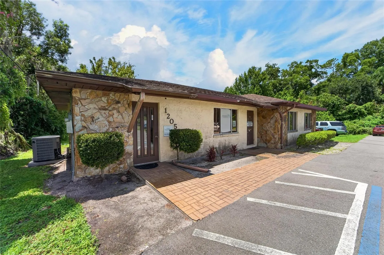1205 W Baker St, Plant City, Florida 33563 — photo 3