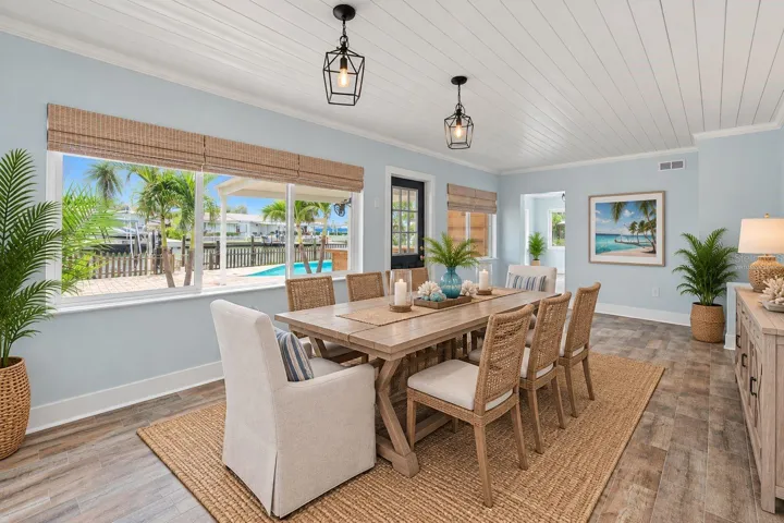 Virtually Staged Dining Room