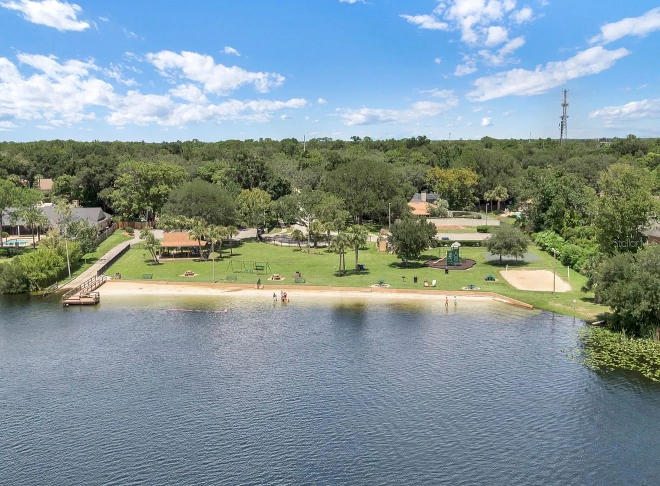 Access to Sweetwater beach