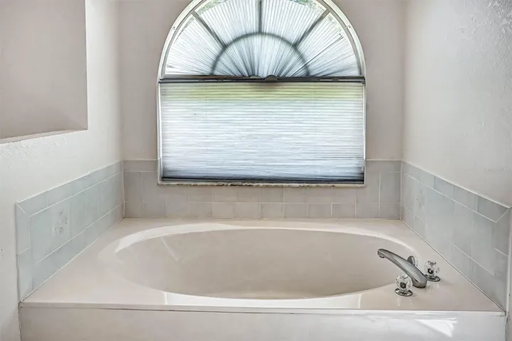 owner's bath