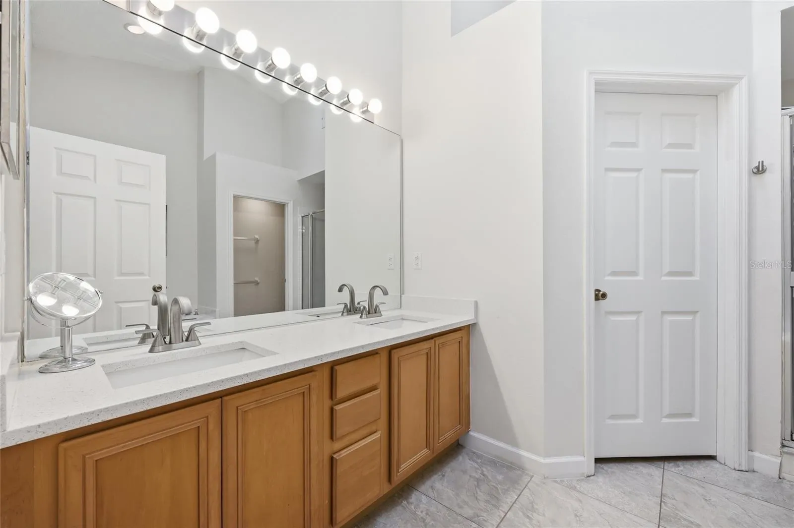 Master Dual Sinks