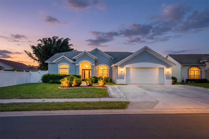 virtual twilight front of home