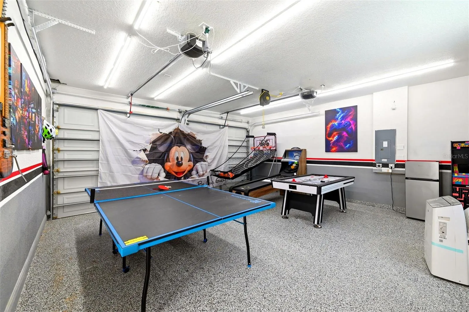Garage Games Room With A/C