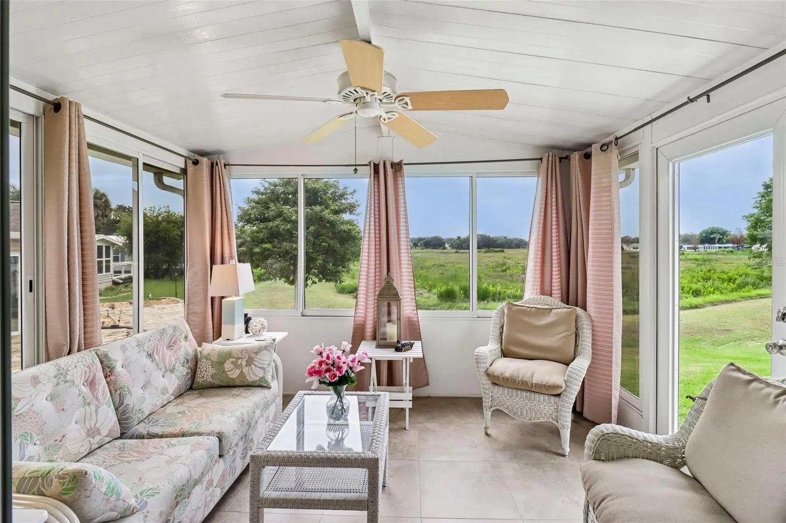 Enclosed Lanai - Bird House View