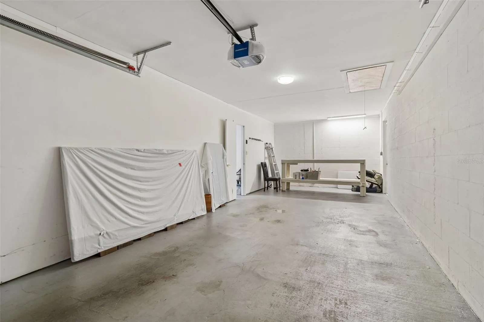 Extra Long Garage 1