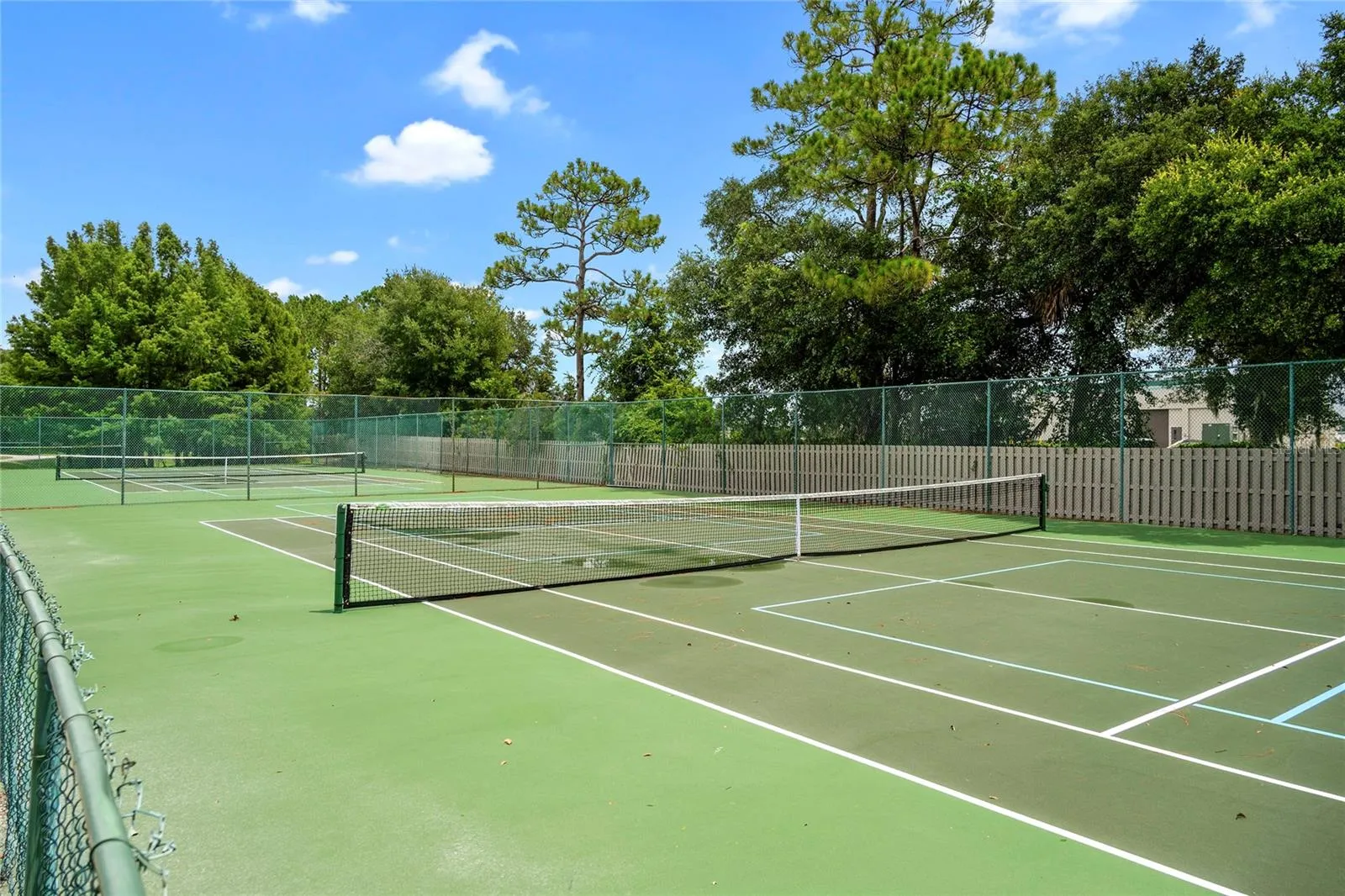 HOA- private courts