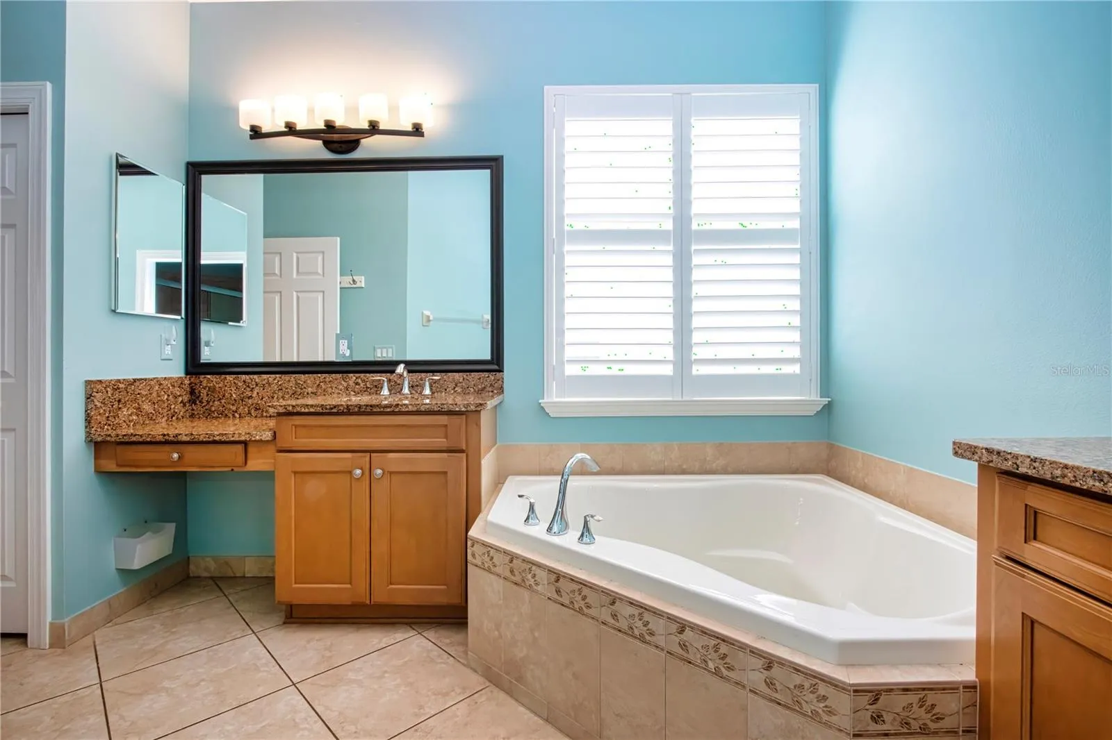 Garden Tub