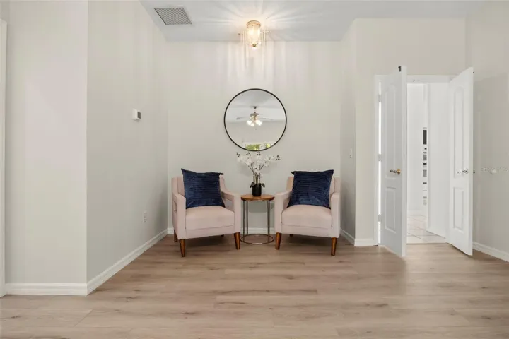 Sitting area in Primary bedroom
