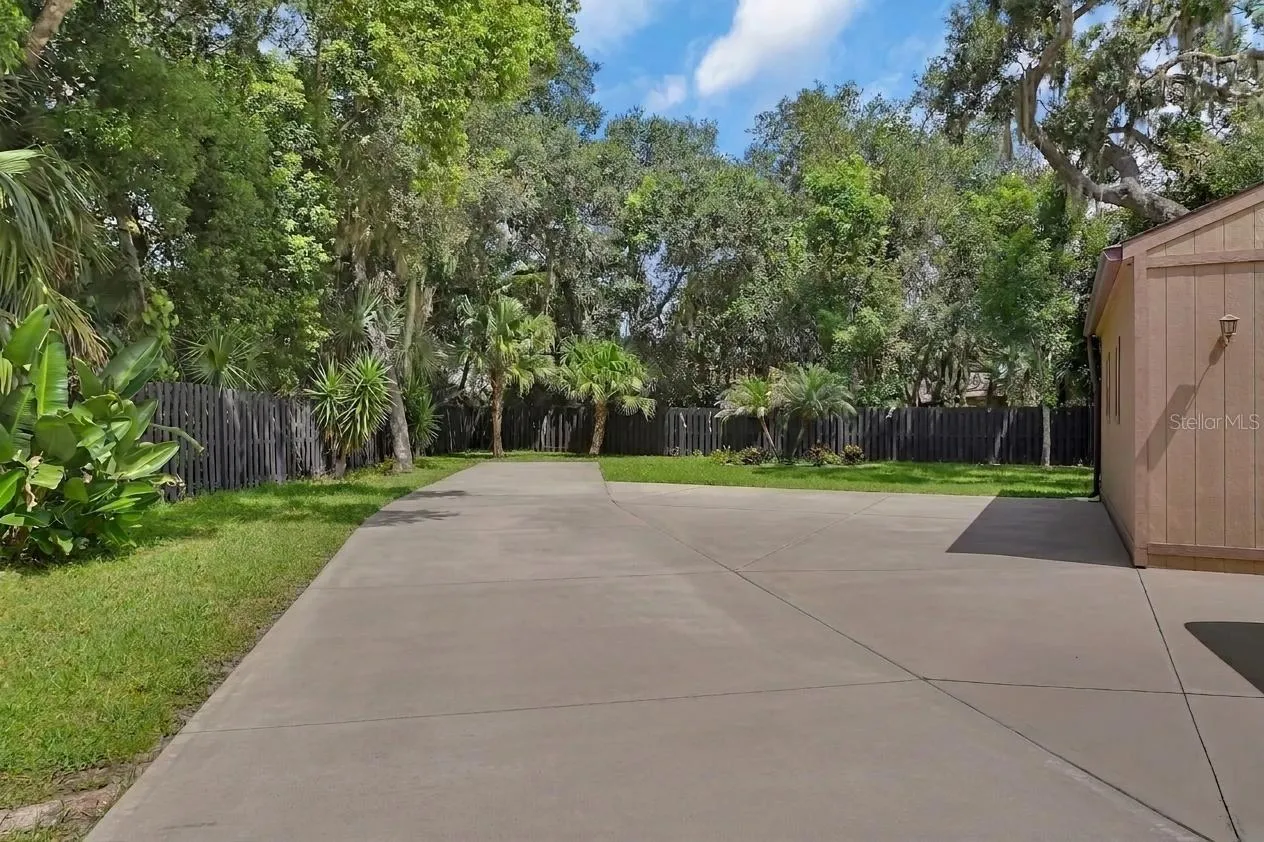 VIEW OF RV DRIVEWAY /RV HOOKUP