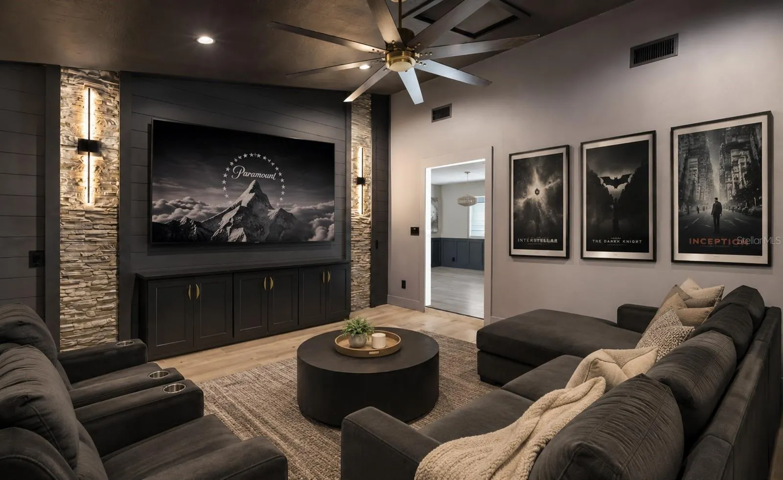 Media Theatre and Lounge