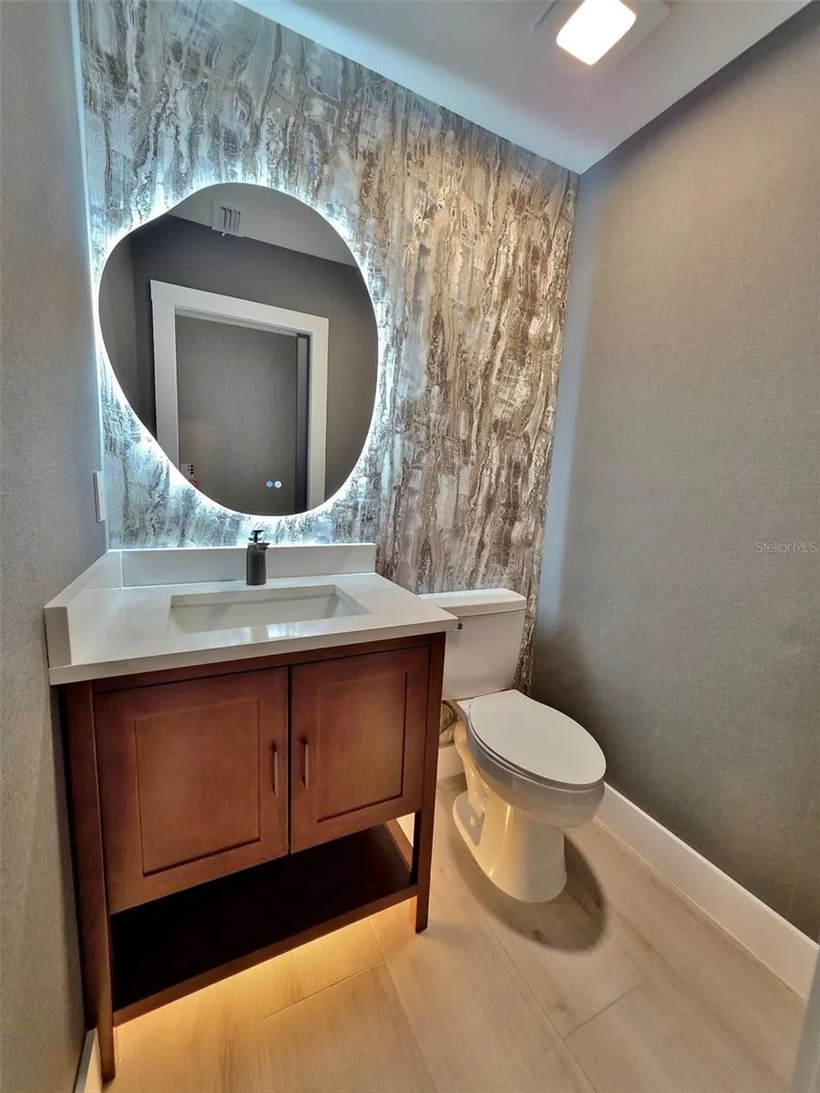 Guest Bathroom off of Living Room