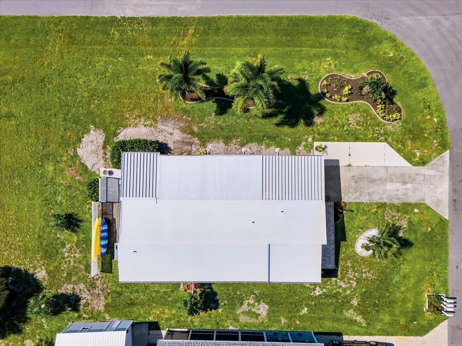 Roof of 6324 Sparrow Ln