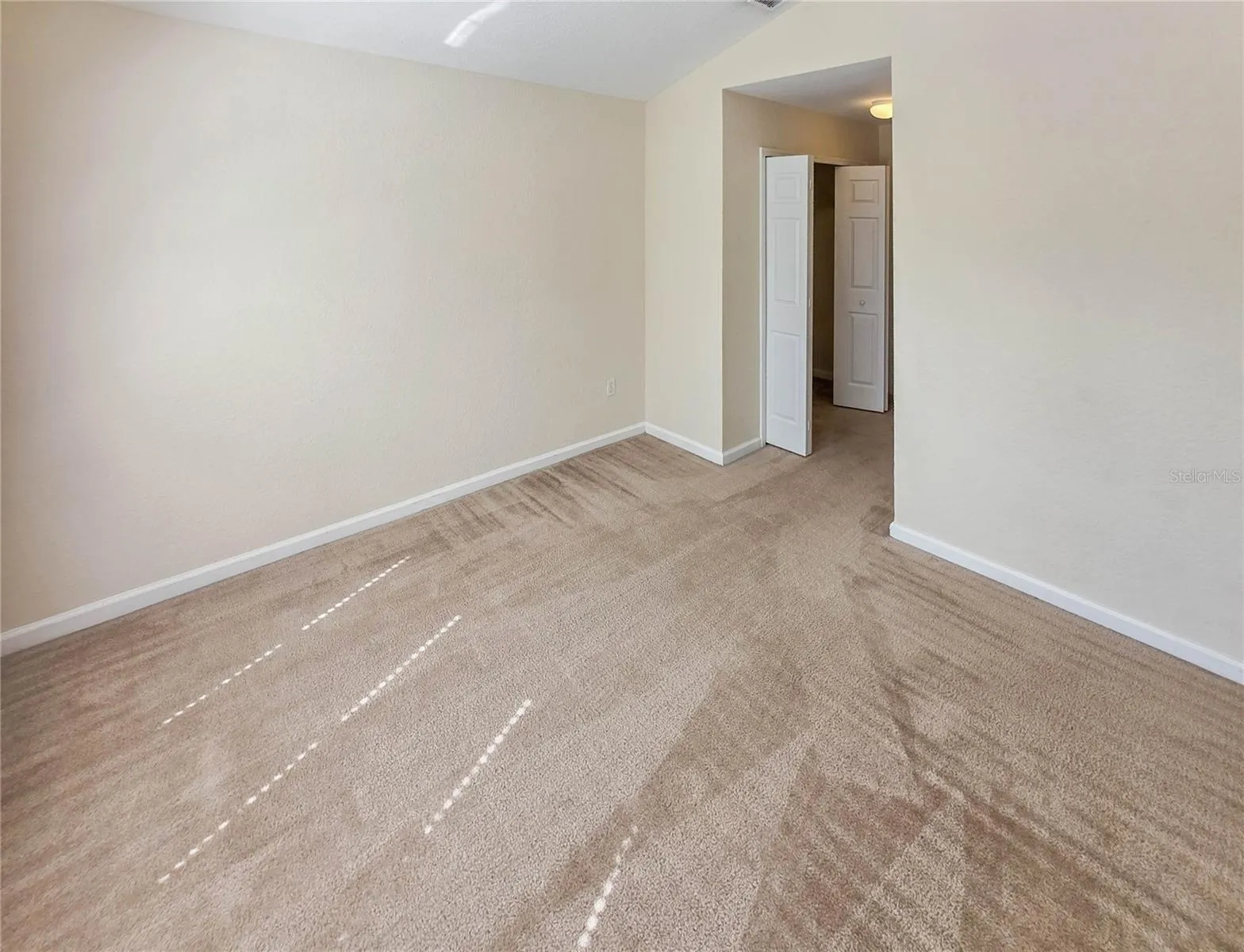 Bedroom 2 (upstairs)