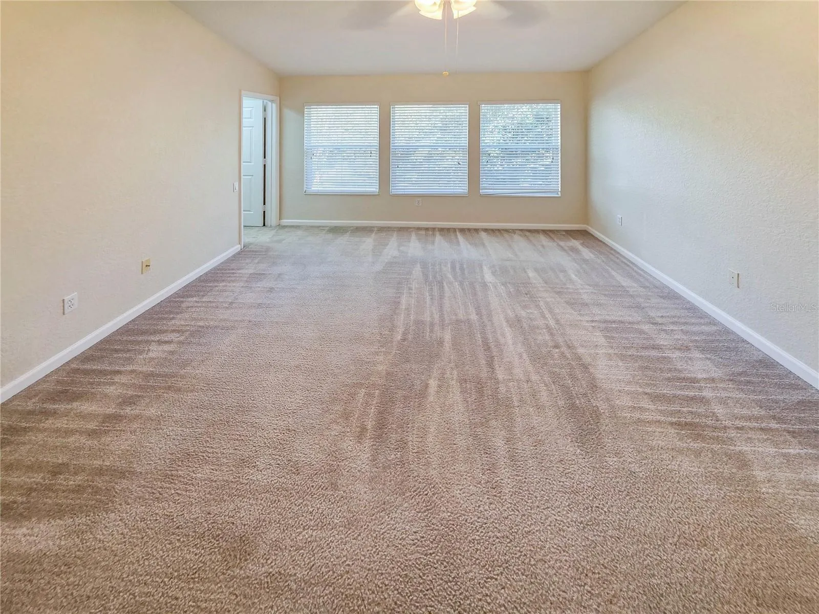 Primary Bedroom (upstairs)