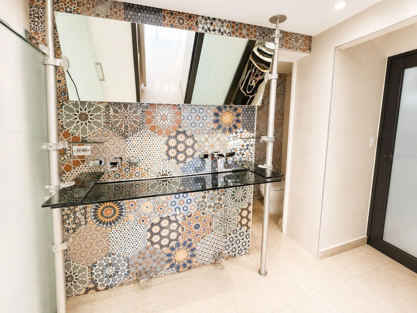 Master Ensuite Bathroom