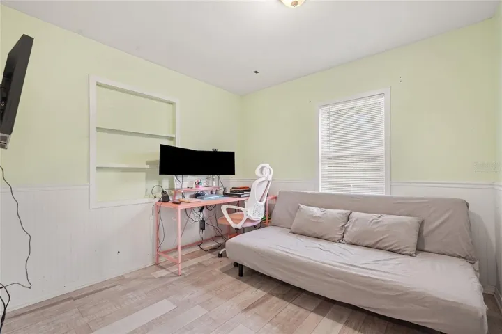 Virtually Staged