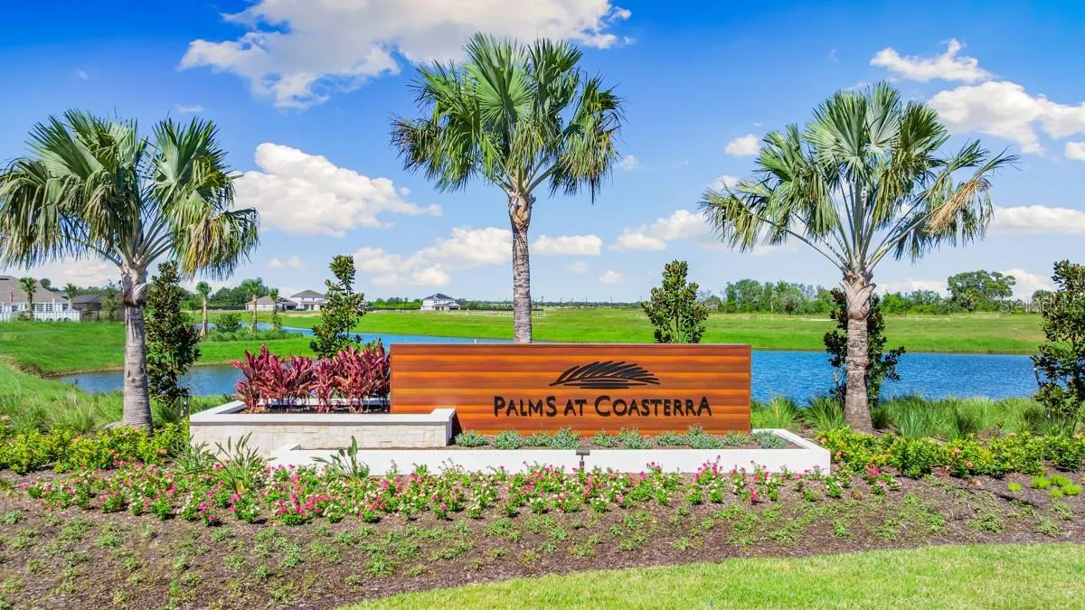Palms at Coasterra Community Entrance