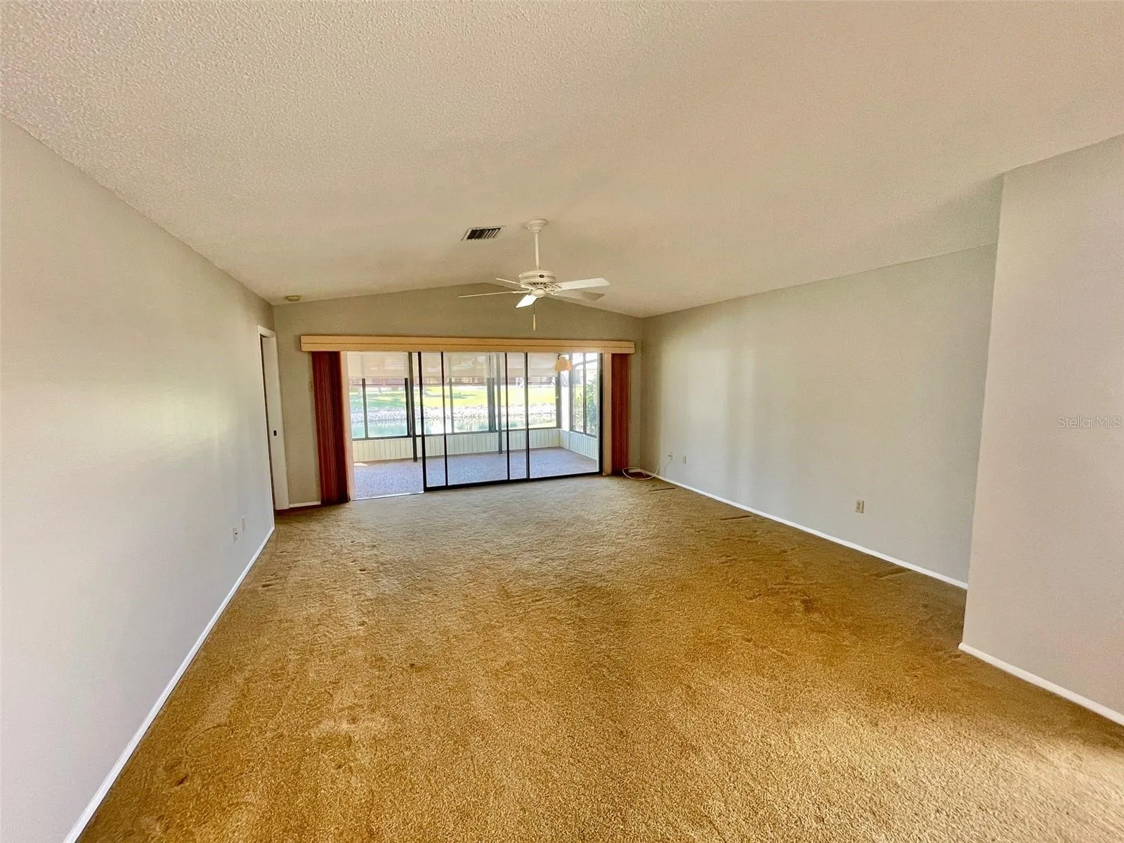 Dining to Living Room