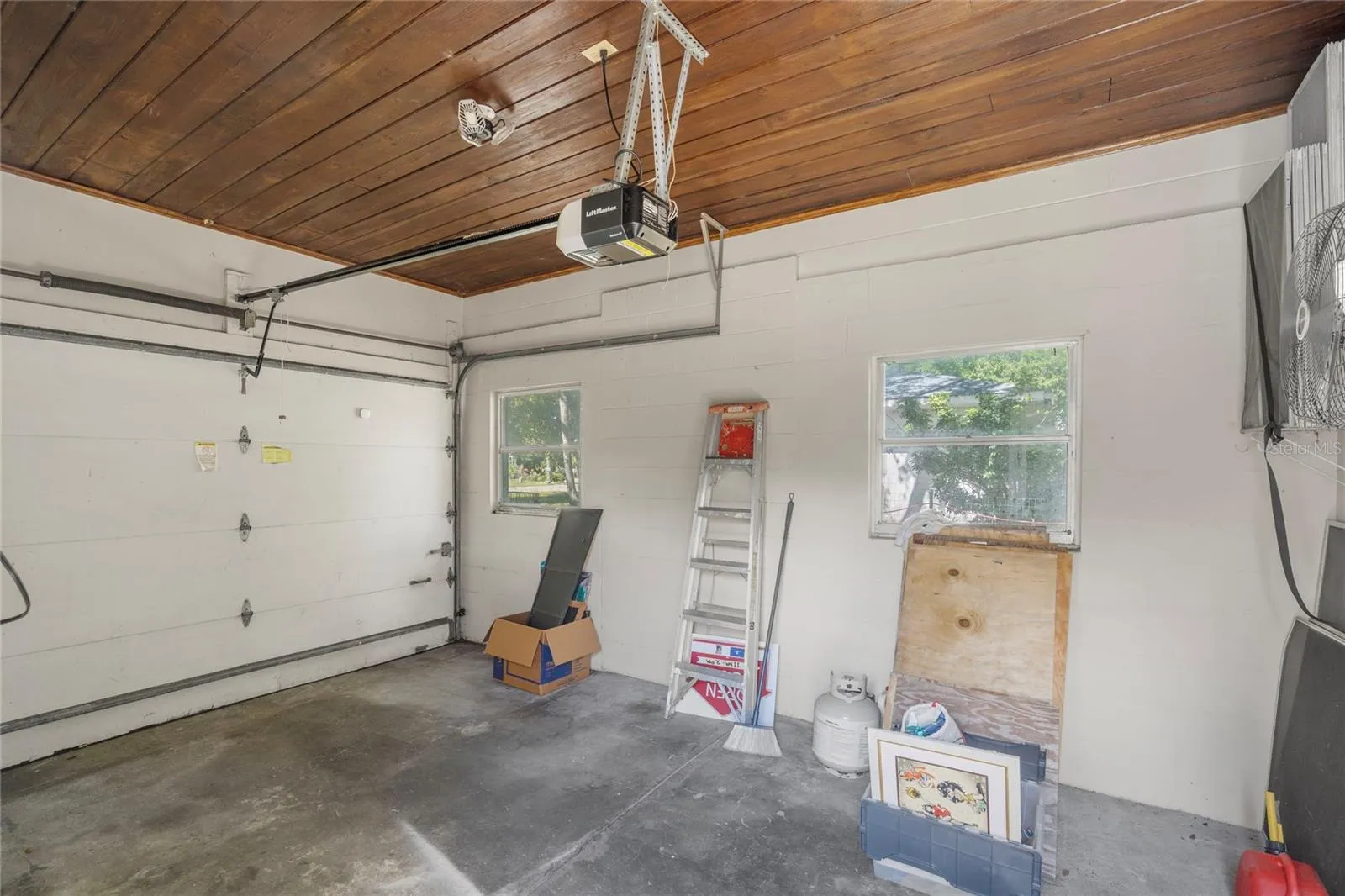 one car garage
