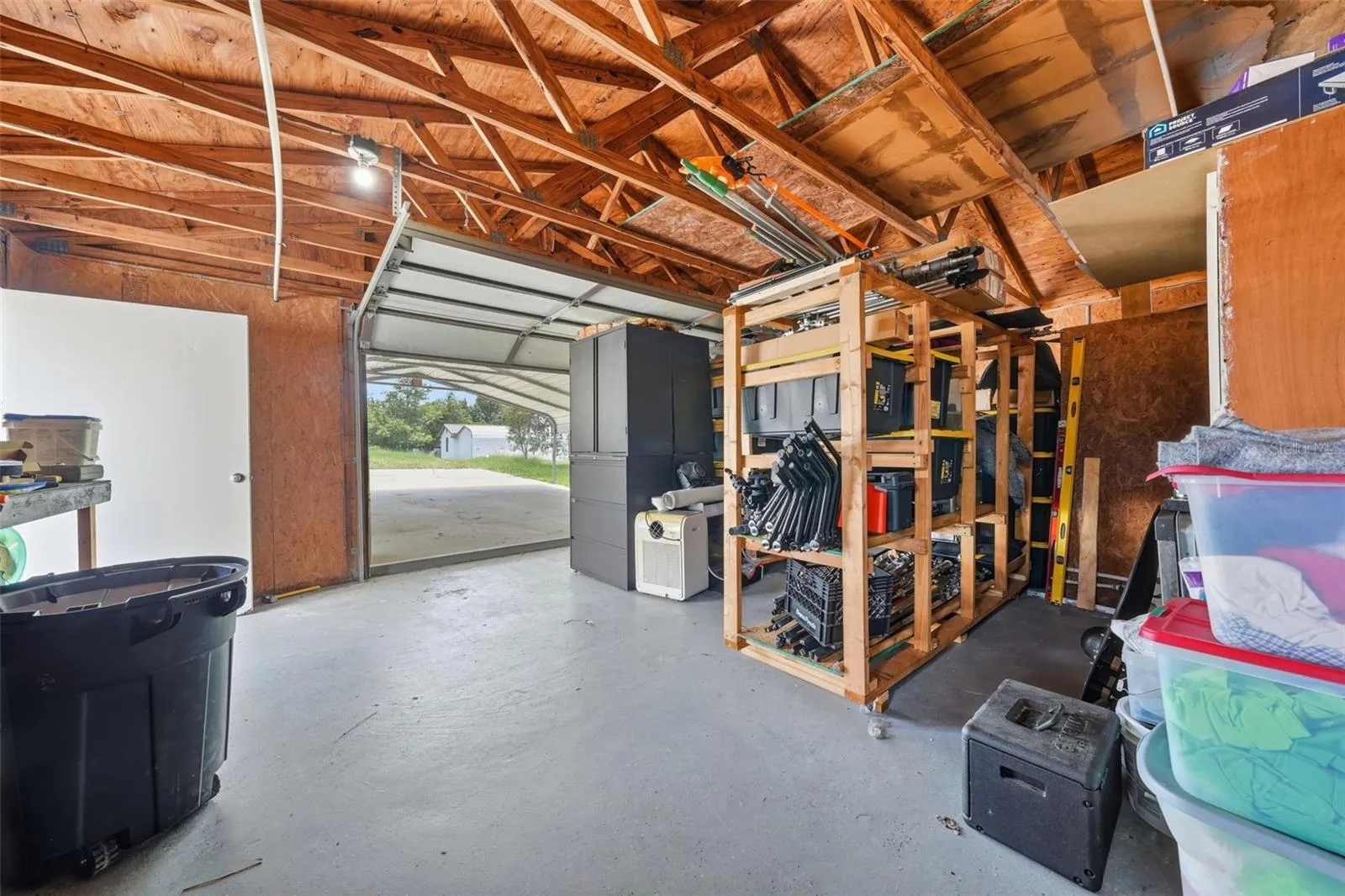 garage