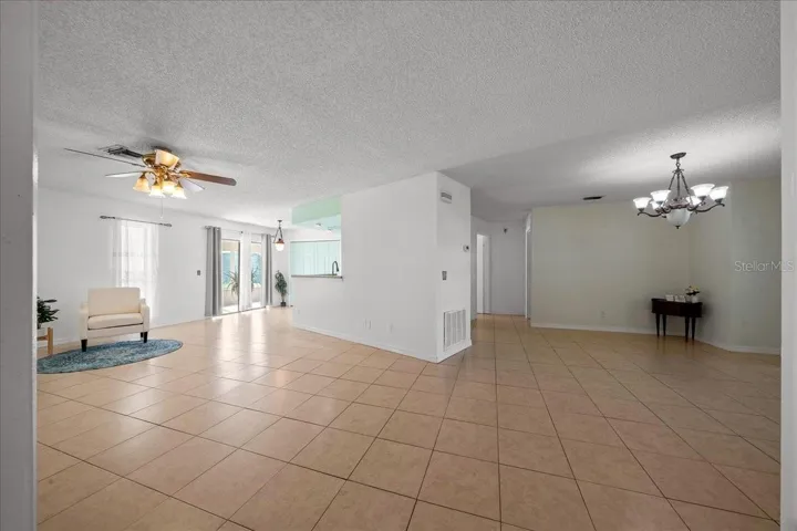 Living Room / Dining Room