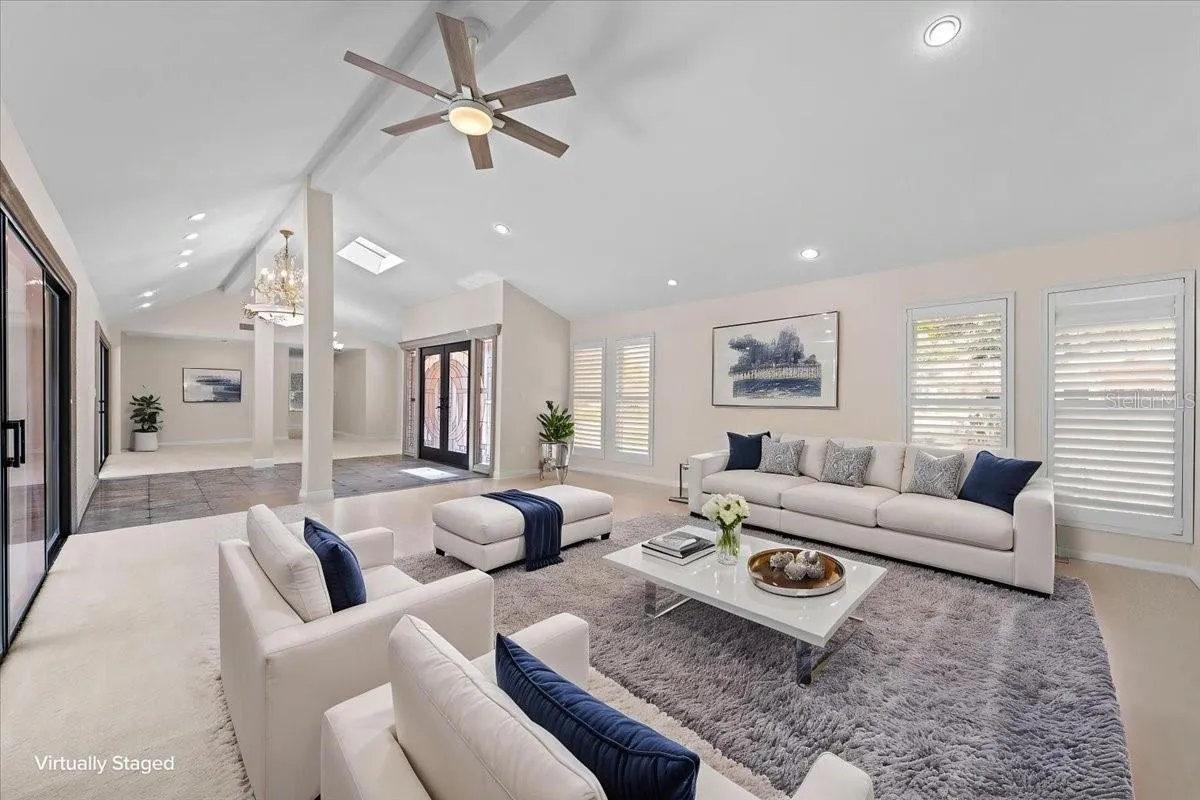 Formal Living area