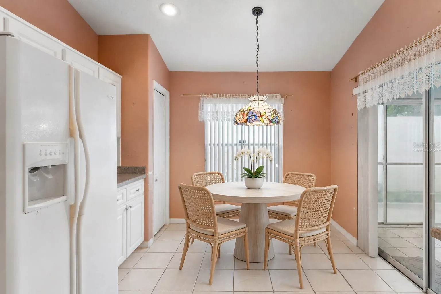 Breakfast Area - Virtually Staged