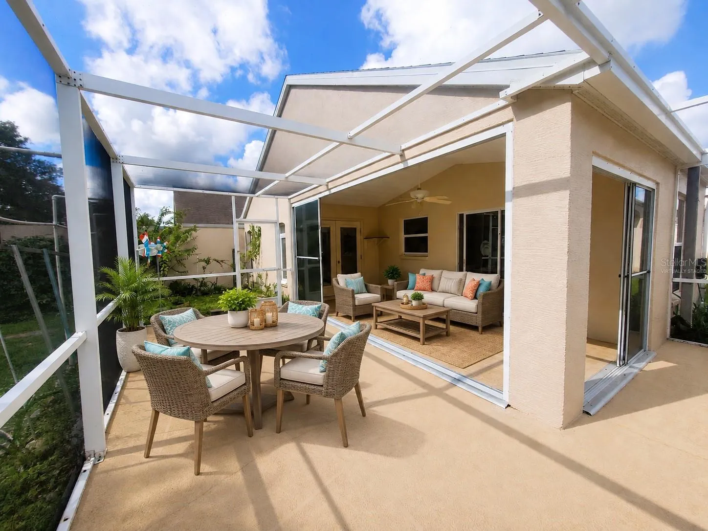 Lanai - Virtually Staged